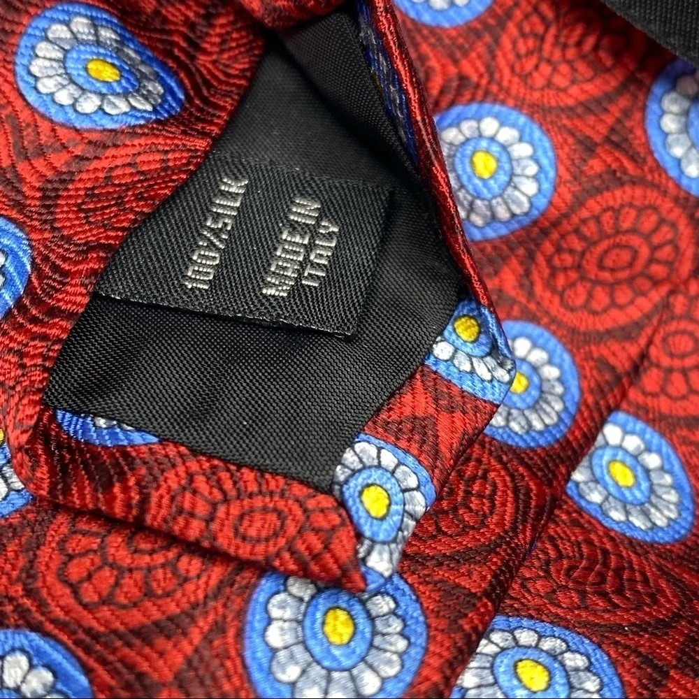 Jos A‎ Bank Red Blue Yellow Pendant Silk Tie Made in Italy